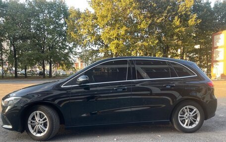 Mercedes-Benz B-Класс, 2019 год, 2 150 000 рублей, 5 фотография