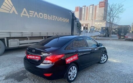 Hyundai Solaris II рестайлинг, 2012 год, 920 000 рублей, 7 фотография