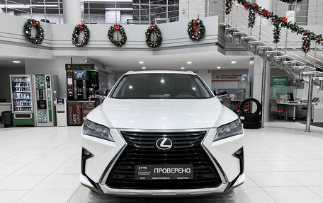 Lexus RX IV рестайлинг, 2018 год, 4 280 000 рублей, 6 фотография