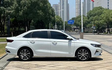 Geely Emgrand, 2022 год, 1 320 000 рублей, 4 фотография