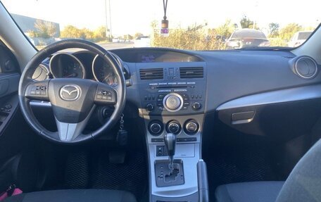 Mazda 3, 2011 год, 1 075 000 рублей, 8 фотография