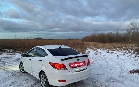 Hyundai Solaris II рестайлинг, 2012 год, 860 000 рублей, 6 фотография