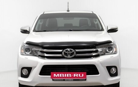 Toyota Hilux VIII, 2018 год, 3 700 000 рублей, 2 фотография