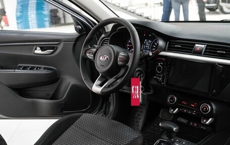 KIA Rio IV, 2018 год, 1 399 000 рублей, 8 фотография