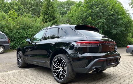 Porsche Macan I рестайлинг, 2024 год, 11 297 586 рублей, 3 фотография