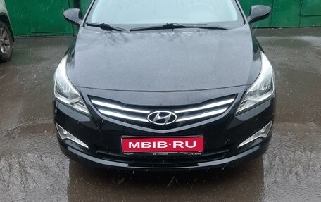 Hyundai Solaris II рестайлинг, 2016 год, 1 350 000 рублей, 1 фотография