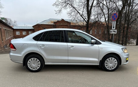 Volkswagen Polo VI (EU Market), 2018 год, 999 000 рублей, 2 фотография