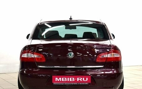 Skoda Superb III рестайлинг, 2010 год, 1 220 000 рублей, 3 фотография