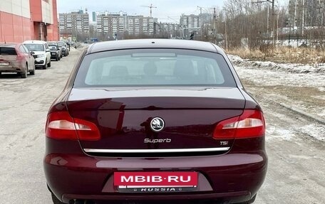 Skoda Superb III рестайлинг, 2012 год, 1 239 000 рублей, 6 фотография