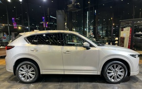 Mazda CX-5 II, 2024 год, 5 730 000 рублей, 2 фотография