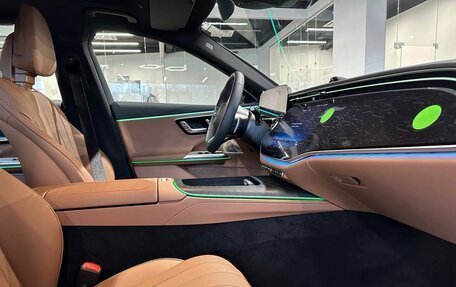 Mercedes-Benz E-Класс, 2024 год, 11 800 000 рублей, 11 фотография