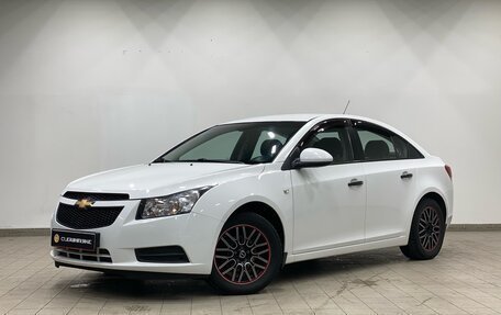 Chevrolet Cruze II, 2011 год, 999 000 рублей, 2 фотография