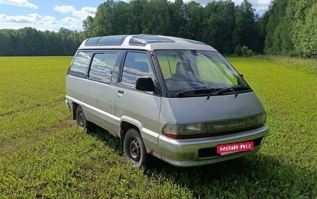 Toyota Town Ace III, 1991 год, 280 000 рублей, 2 фотография