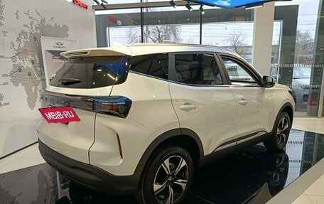 Chery Tiggo 4 I рестайлинг, 2024 год, 2 330 000 рублей, 5 фотография