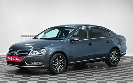 Volkswagen Passat B7, 2011 год, 899 000 рублей, 1 фотография