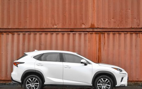 Lexus NX I, 2017 год, 2 899 000 рублей, 4 фотография