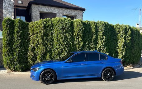 BMW 3 серия, 2017 год, 1 900 000 рублей, 2 фотография