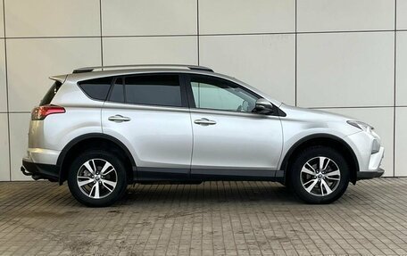 Toyota RAV4, 2019 год, 2 849 000 рублей, 5 фотография