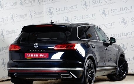 Volkswagen Touareg III, 2019 год, 6 650 000 рублей, 2 фотография