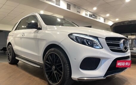 Mercedes-Benz GLE, 2017 год, 4 450 000 рублей, 10 фотография