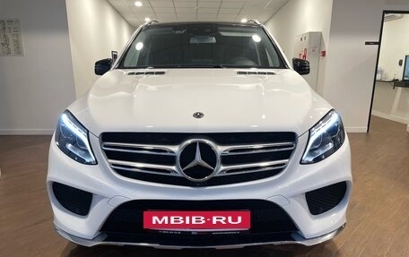 Mercedes-Benz GLE, 2017 год, 4 450 000 рублей, 2 фотография