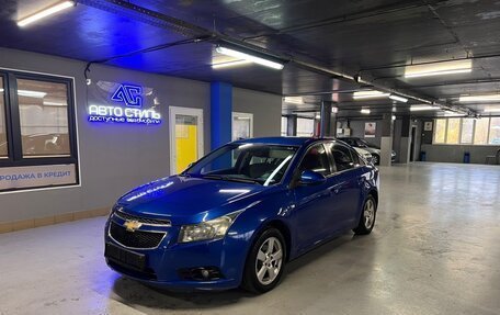 Chevrolet Cruze II, 2011 год, 710 000 рублей, 3 фотография