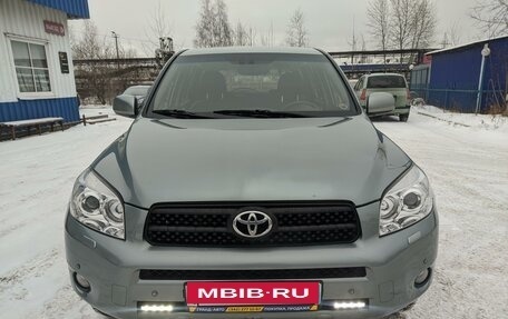 Toyota RAV4, 2006 год, 1 070 000 рублей, 2 фотография