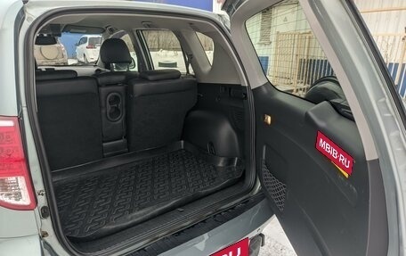 Toyota RAV4, 2006 год, 1 070 000 рублей, 20 фотография