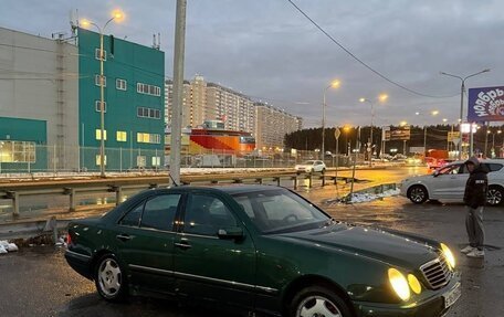 Mercedes-Benz E-Класс, 1999 год, 480 000 рублей, 10 фотография