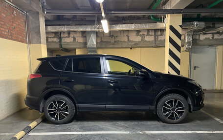 Toyota RAV4, 2016 год, 3 085 000 рублей, 2 фотография