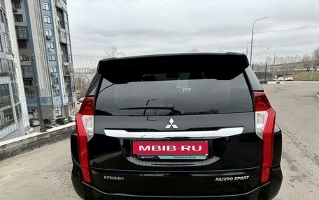 Mitsubishi Pajero Sport III рестайлинг, 2020 год, 3 425 000 рублей, 4 фотография