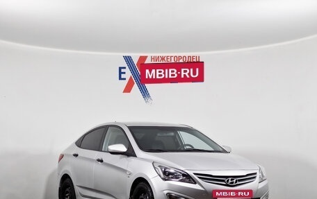 Hyundai Solaris II рестайлинг, 2015 год, 1 199 000 рублей, 2 фотография