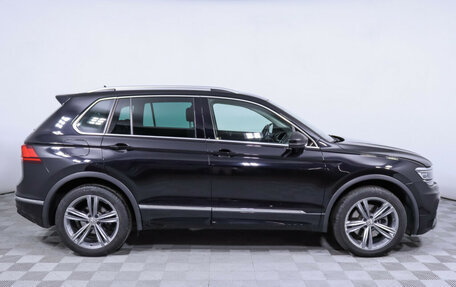 Volkswagen Tiguan II, 2019 год, 3 200 000 рублей, 4 фотография