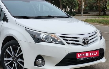 Toyota Avensis III рестайлинг, 2012 год, 1 700 000 рублей, 7 фотография