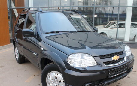 Chevrolet Niva I рестайлинг, 2012 год, 510 000 рублей, 4 фотография