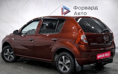 Renault Sandero I, 2013 год, 600 000 рублей, 14 фотография