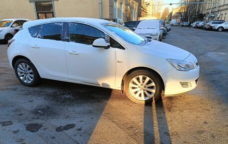 Opel Astra J, 2012 год, 850 000 рублей, 4 фотография