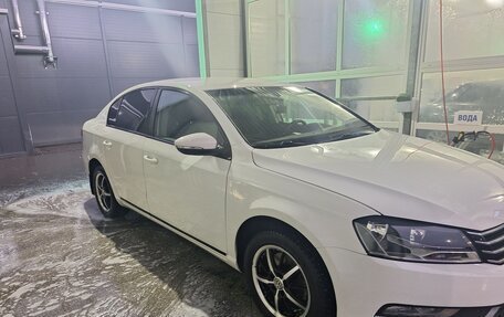 Volkswagen Passat B7, 2011 год, 900 000 рублей, 9 фотография