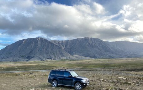 Mitsubishi Pajero IV, 2019 год, 4 600 000 рублей, 2 фотография