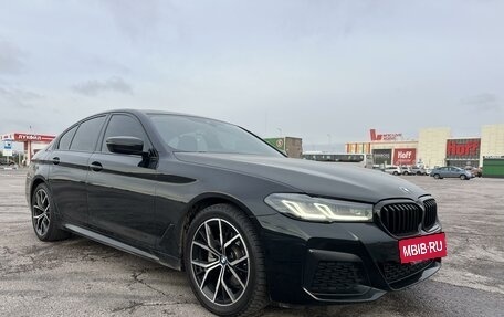 BMW 5 серия, 2021 год, 7 850 000 рублей, 3 фотография