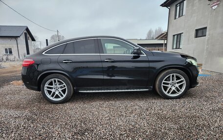 Mercedes-Benz GLE Coupe, 2017 год, 4 500 000 рублей, 3 фотография