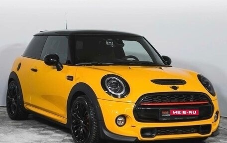 MINI Hatch, 2014 год, 2 400 000 рублей, 2 фотография