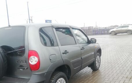 Chevrolet Niva I рестайлинг, 2010 год, 600 000 рублей, 7 фотография