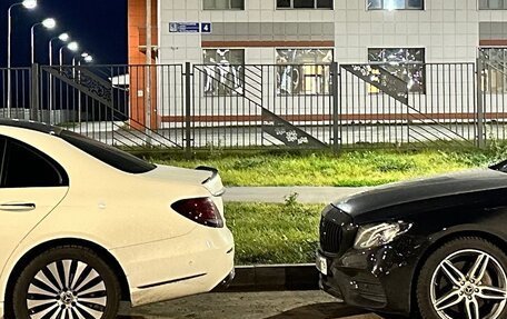 Mercedes-Benz E-Класс, 2017 год, 3 250 000 рублей, 15 фотография