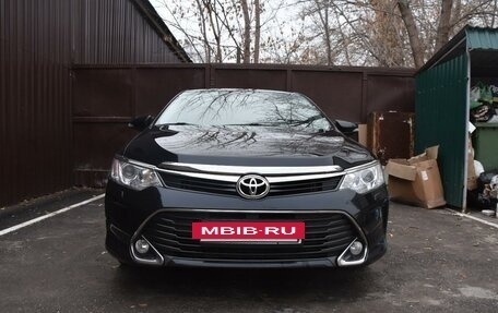 Toyota Camry, 2016 год, 2 500 000 рублей, 2 фотография