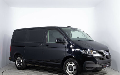 Volkswagen Caravelle T6 рестайлинг, 2020 год, 4 728 000 рублей, 3 фотография