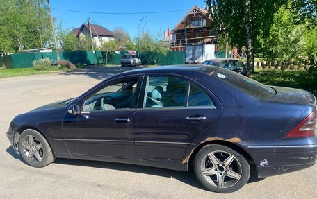 Mercedes-Benz C-Класс, 2003 год, 400 000 рублей, 2 фотография