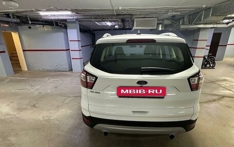 Ford Kuga III, 2018 год, 2 400 000 рублей, 2 фотография