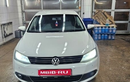 Volkswagen Jetta VI, 2012 год, 950 000 рублей, 9 фотография