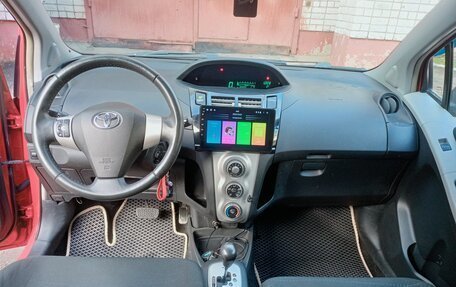 Toyota Yaris III рестайлинг, 2008 год, 655 000 рублей, 6 фотография